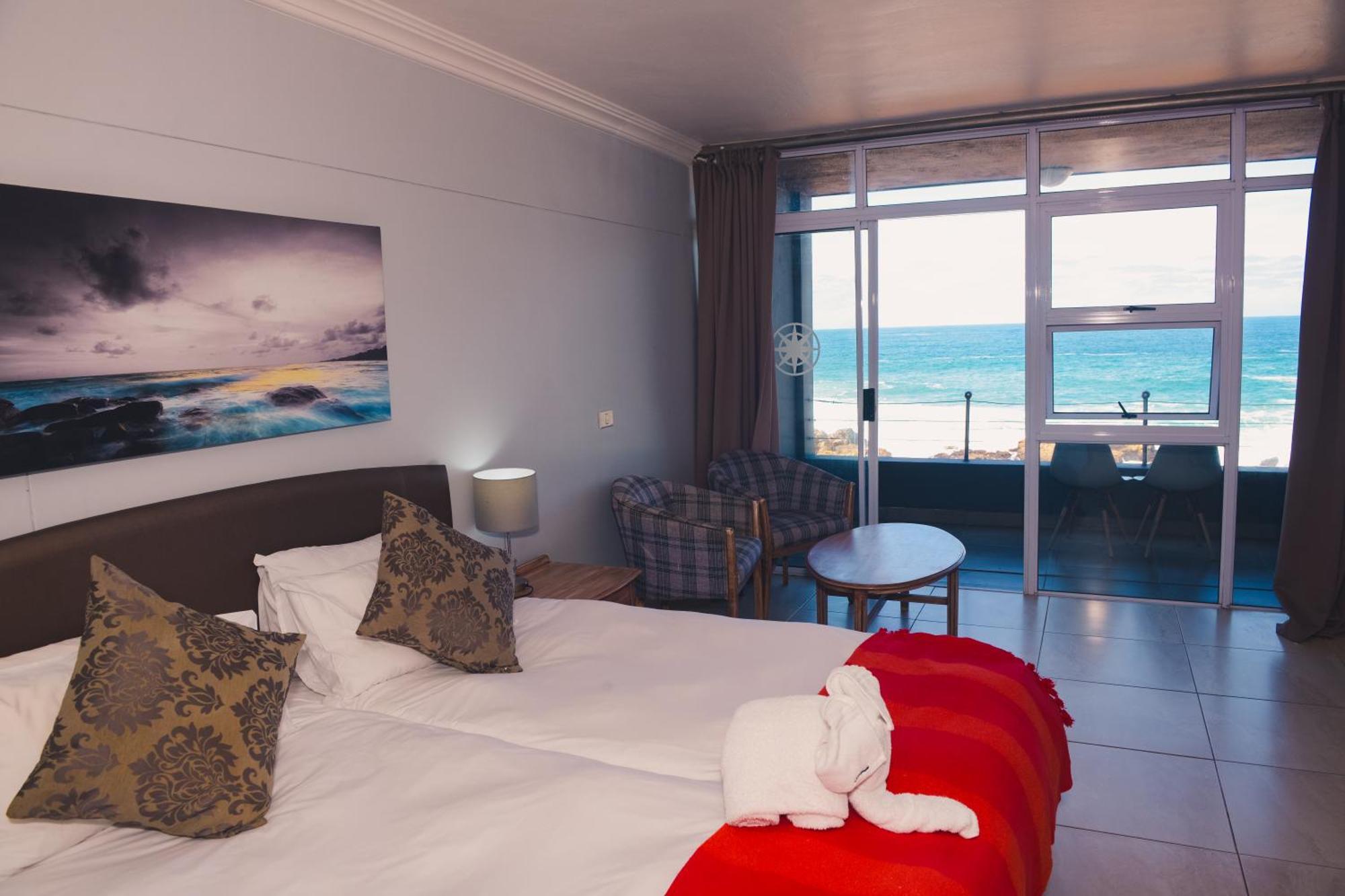 The Point Hotel & Spa Mossel Bay Bagian luar foto
