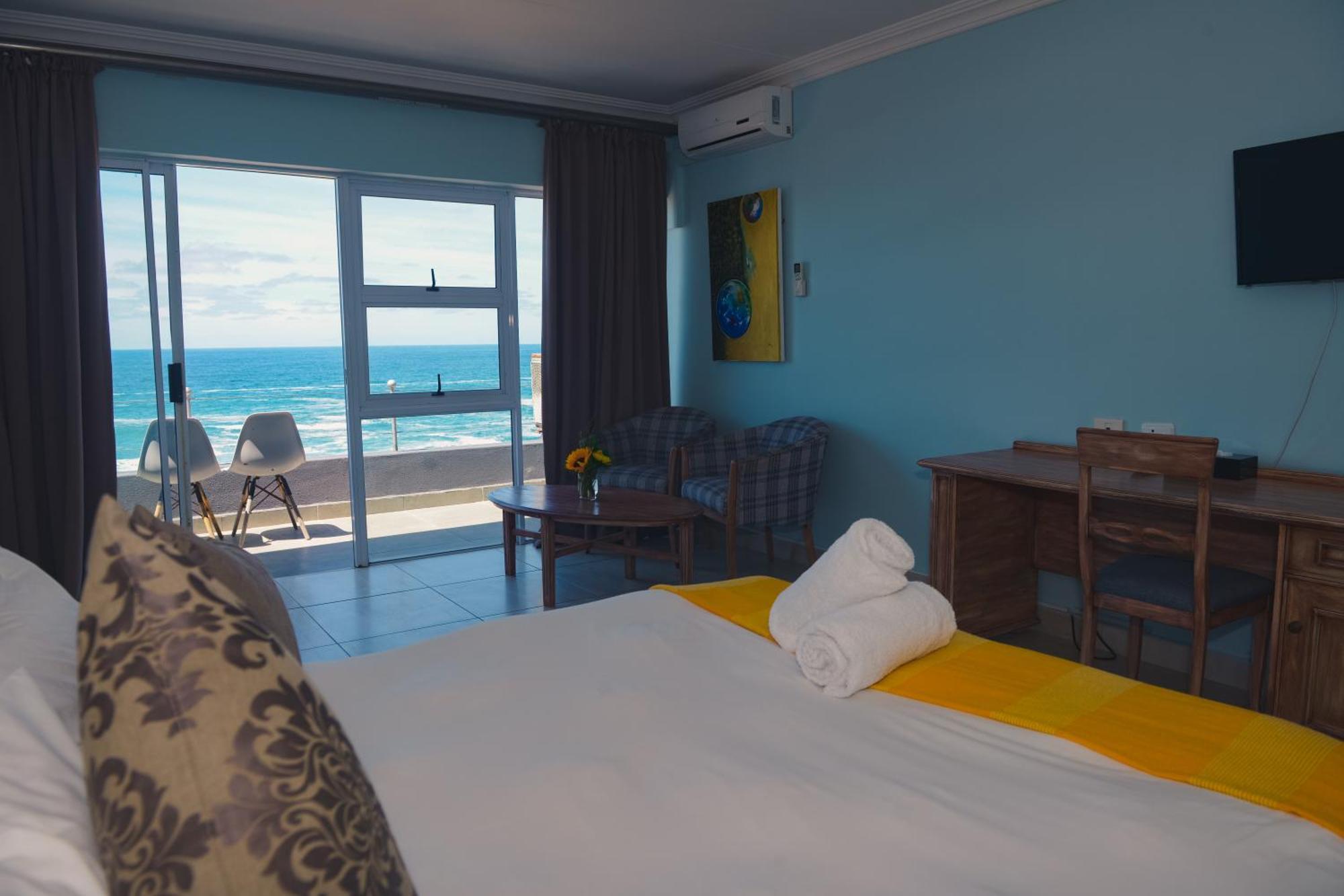 The Point Hotel & Spa Mossel Bay Bagian luar foto