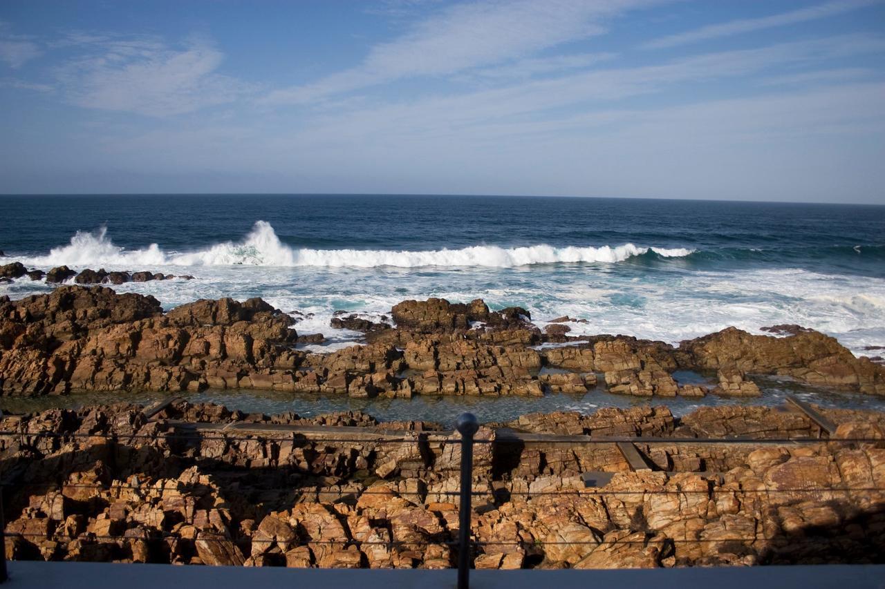 The Point Hotel & Spa Mossel Bay Bagian luar foto