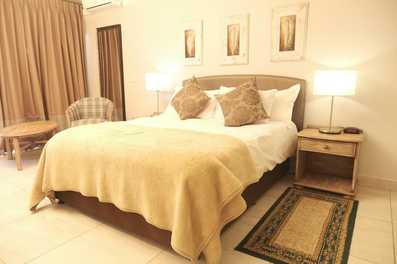 The Point Hotel & Spa Mossel Bay Bagian luar foto