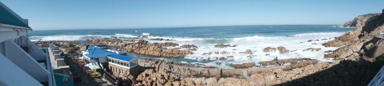 The Point Hotel & Spa Mossel Bay Bagian luar foto