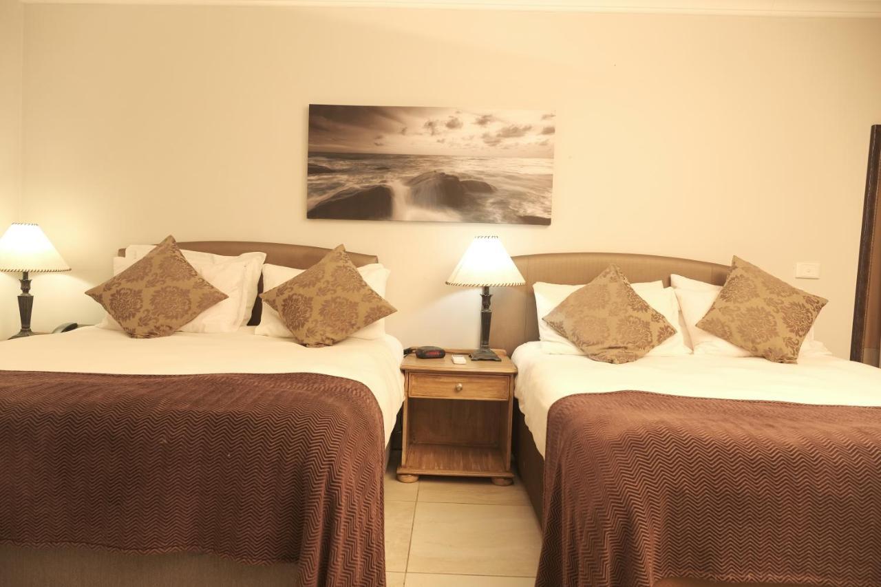 The Point Hotel & Spa Mossel Bay Bagian luar foto